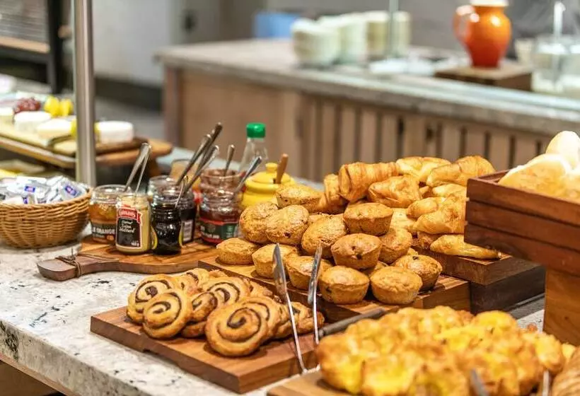 Fotos del hotel Midgard Country Estate:  3