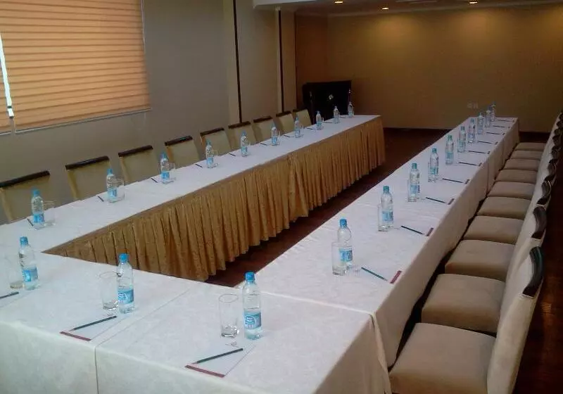 Fotos del hotel Miran International:  8