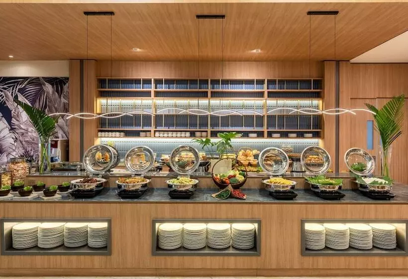 Fotos del hotel Santika Taman Mini Indonesia Indah:  12