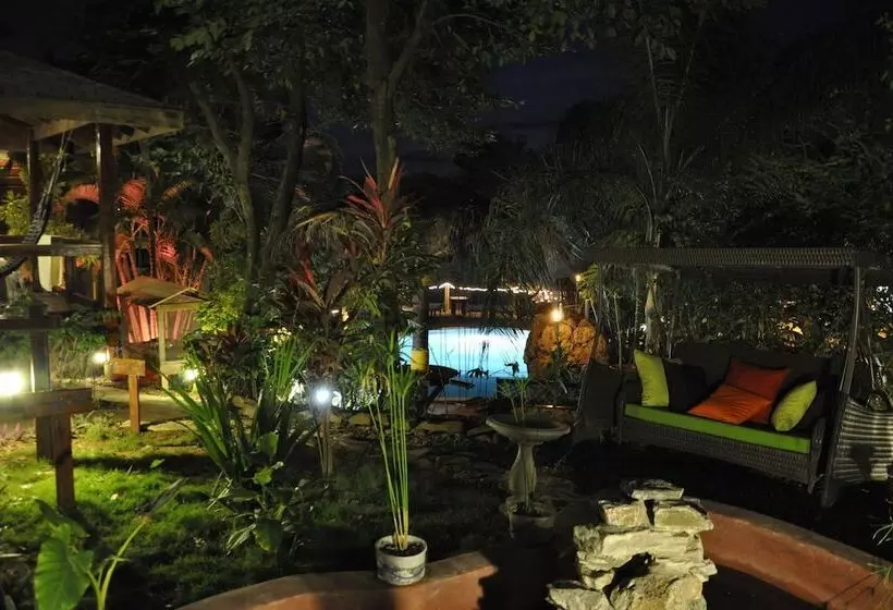 Fotos del hotel West Bay Lodge:  17