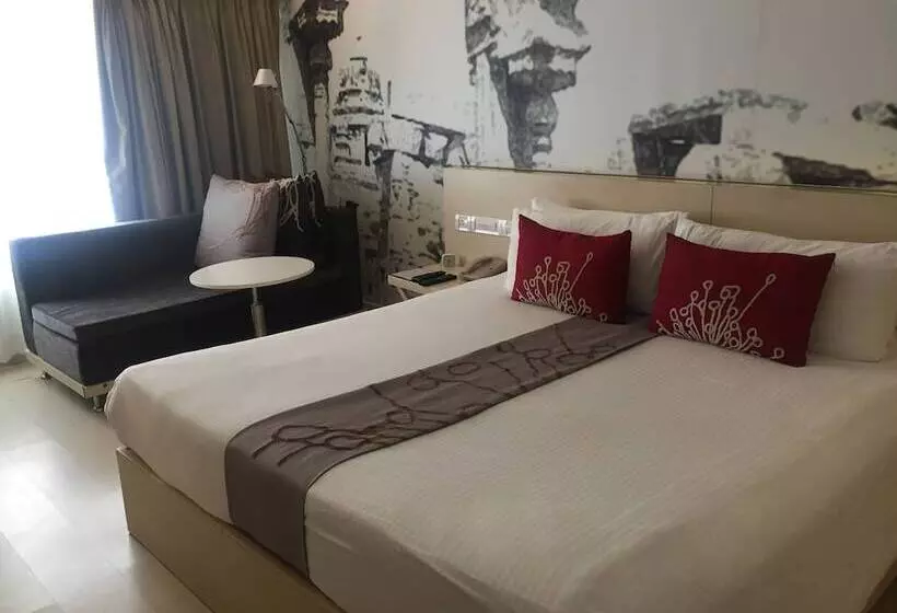 Fotos del hotel The Gateway Hotel Beach Road:  2