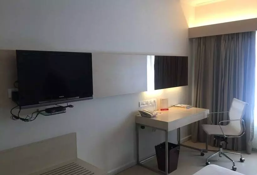 Fotos del hotel The Gateway Hotel Beach Road:  12