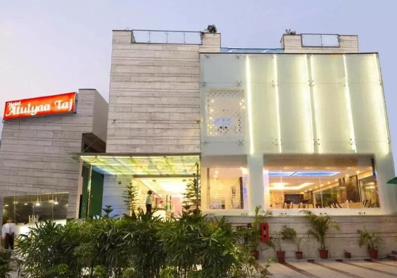Fotos del hotel Atulyaa Taj:  5