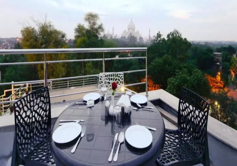 Fotos del hotel Atulyaa Taj:  4