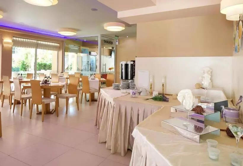 Fotos del hotel Karlovo:  17