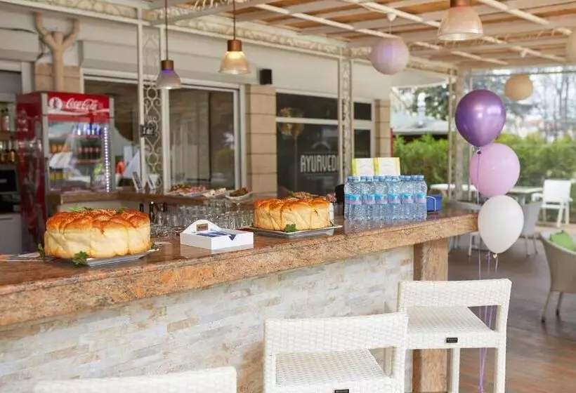 Fotos del hotel Karlovo:  5