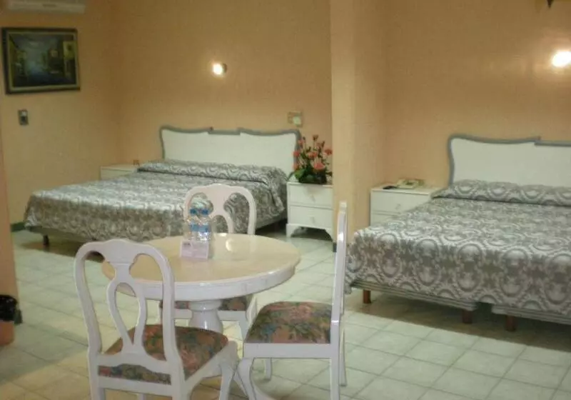 Fotos del hotel Tajin:  6