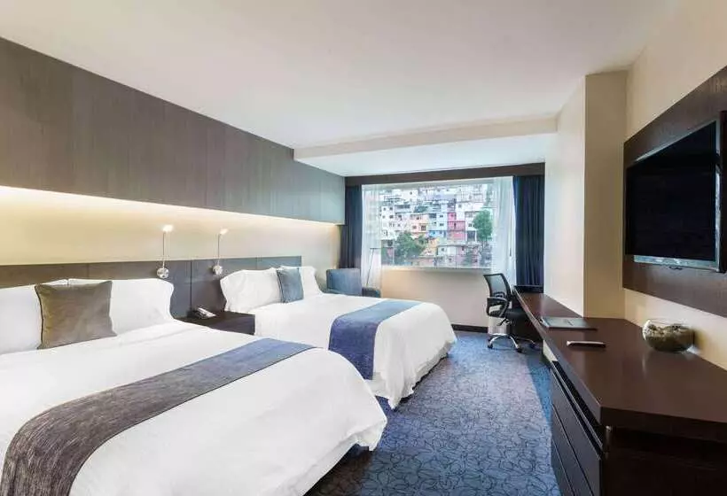 Fotos del hotel Wyndham Guayaquil, Puerto Santa Ana:  8