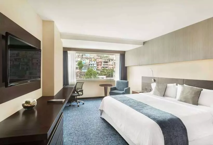 Fotos del hotel Wyndham Guayaquil, Puerto Santa Ana:  23