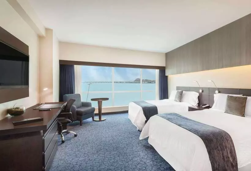 Fotos del hotel Wyndham Guayaquil, Puerto Santa Ana:  13