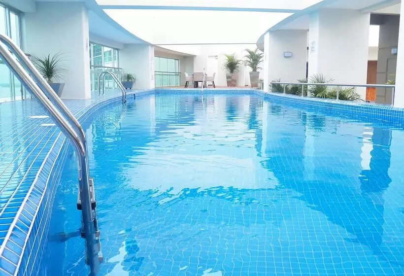 Fotos del hotel Wyndham Guayaquil, Puerto Santa Ana:  9