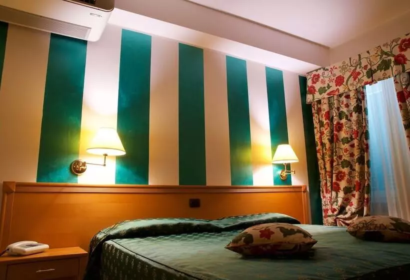 Fotos del hotel La Luna:  17