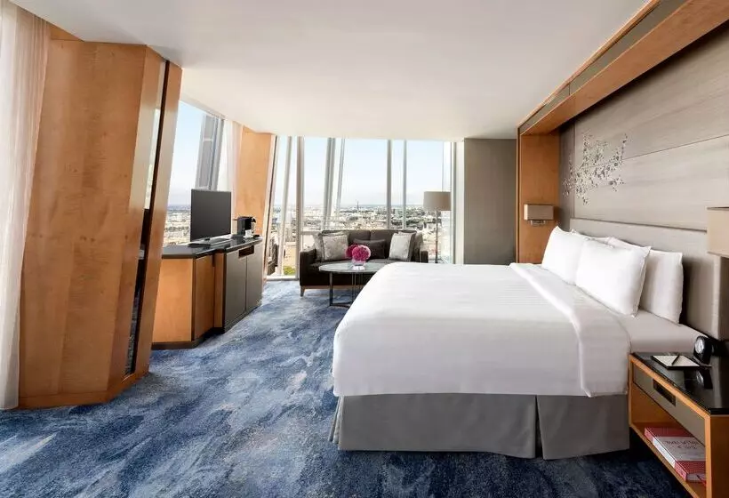 Shangri-la The Shard, London