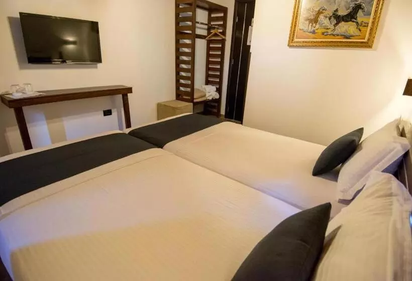 Fotos del hotel Kalemi:  16
