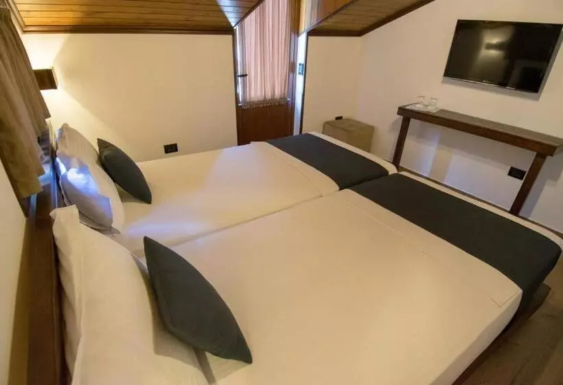 Fotos del hotel Kalemi:  10
