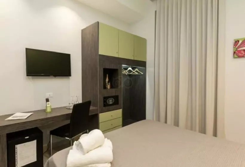 Fotos del hotel Napoli Suite:  18