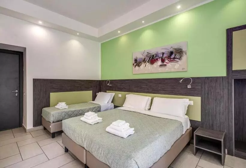 Fotos del hotel Napoli Suite:  5