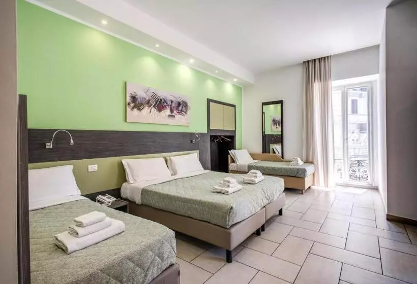 Fotos del hotel Napoli Suite:  6