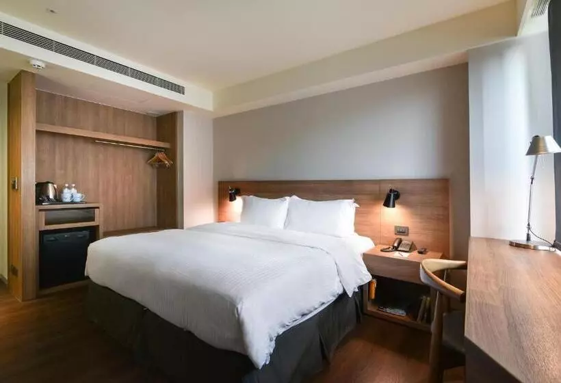 Just Sleep Kaohsiung Zhongzheng