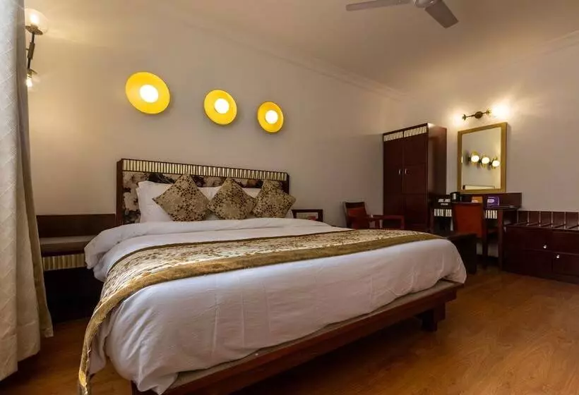 Fotos del hotel Nami Residency:  16