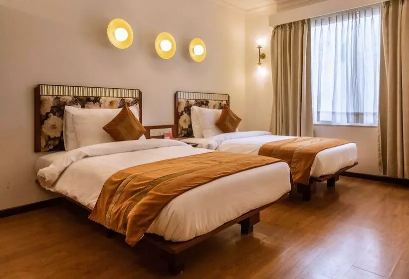 Fotos del hotel Nami Residency:  13