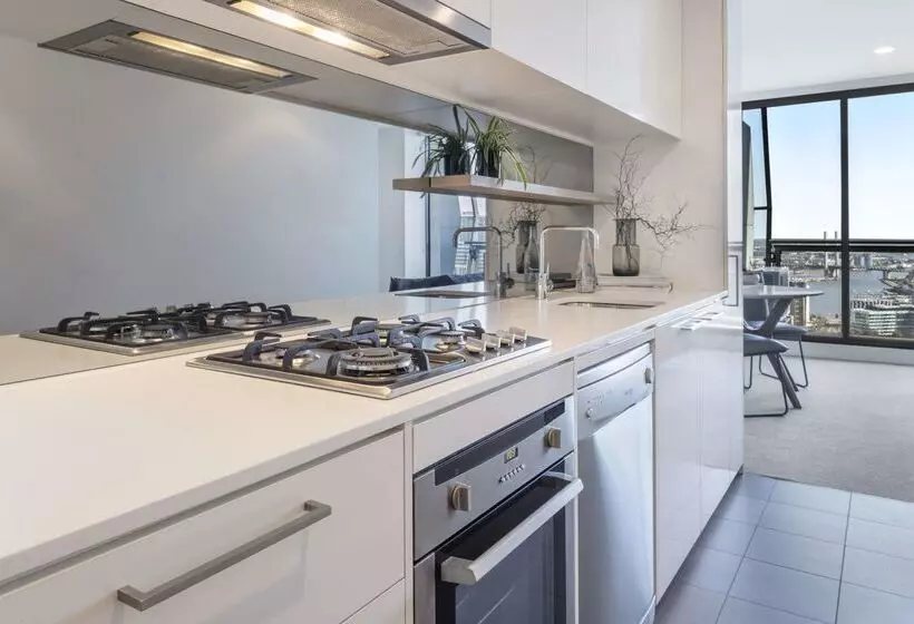 Fotos del hotel Oaks Melbourne On William Suites:  18