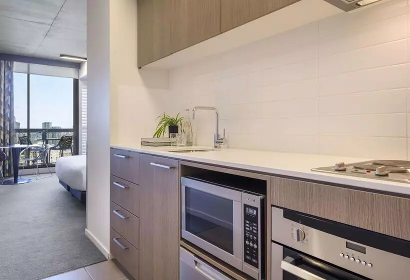 Fotos del hotel Oaks Melbourne On William Suites:  22