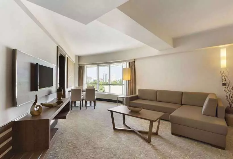 Fotos del hotel Ramada Plaza By Wyndham Izmir:  24