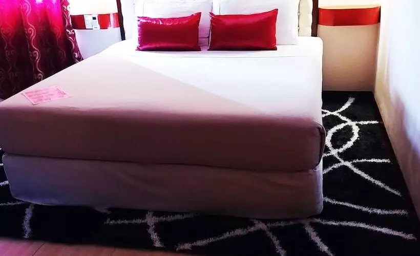 Fotos del hotel Cebu Dulcinea  And Suites:  24