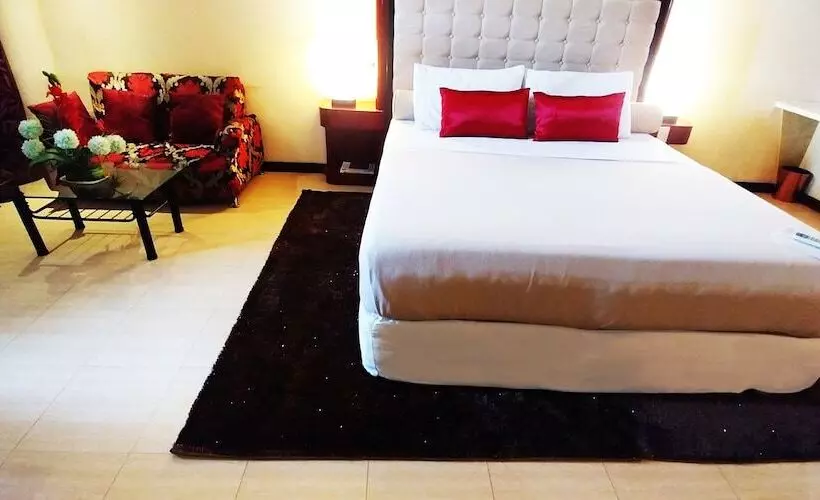 Fotos del hotel Cebu Dulcinea  And Suites:  16