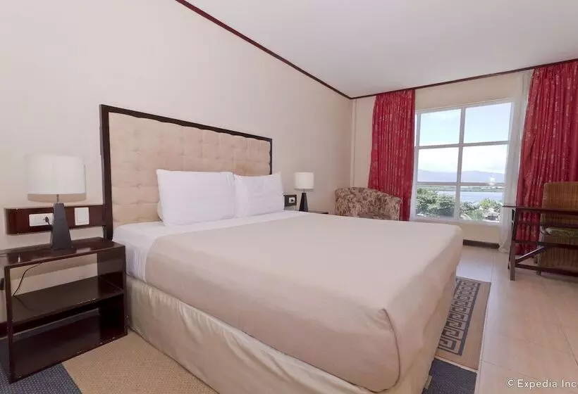 Fotos del hotel Cebu Dulcinea  And Suites:  10