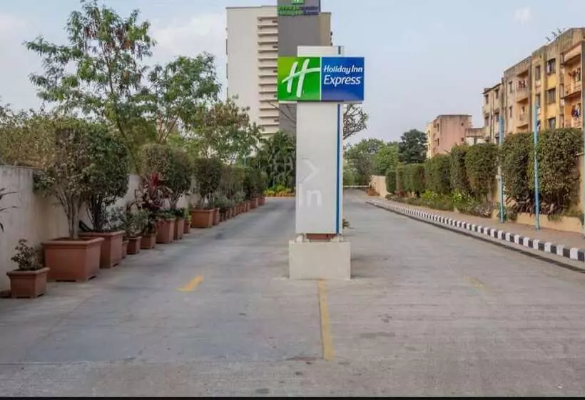 Fotos del hotel Holiday Inn Express Pune Hinjewadi, An Ihg:  9