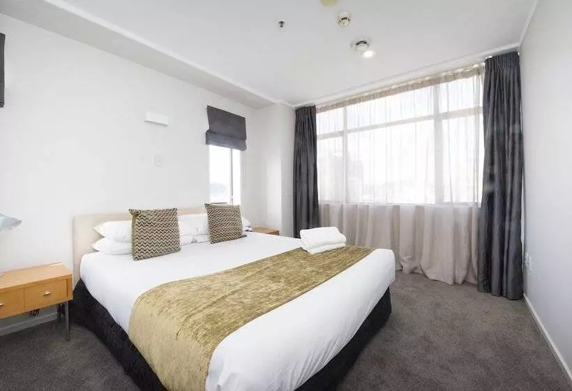 Fotos del hotel Quest On Johnston Serviced Apartments:  25