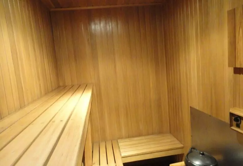 Fotos del hotel Travelers Fontana Plaza:  7