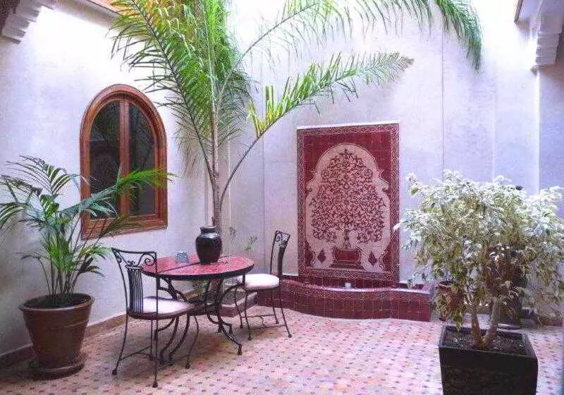 Fotos del hotel Staycity Aparts Gare De L’est:  9