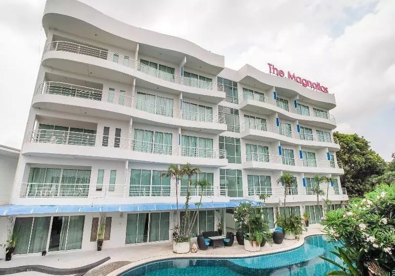 Fotos del hotel Capital O 998 The Magnolias Pattaya Boutique Resort:  9