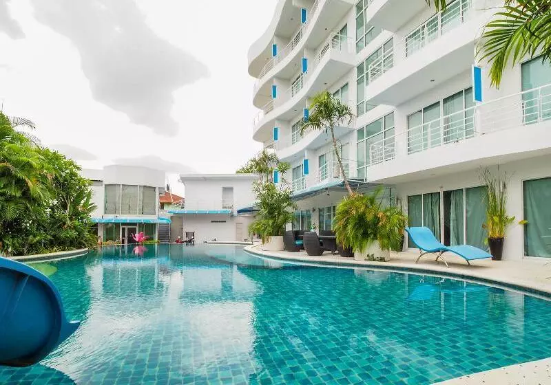 Fotos del hotel Capital O 998 The Magnolias Pattaya Boutique Resort:  17