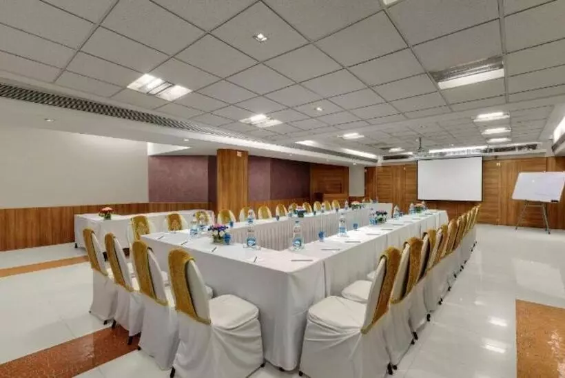 Fotos del hotel The Fern Residency Mumbai:  7