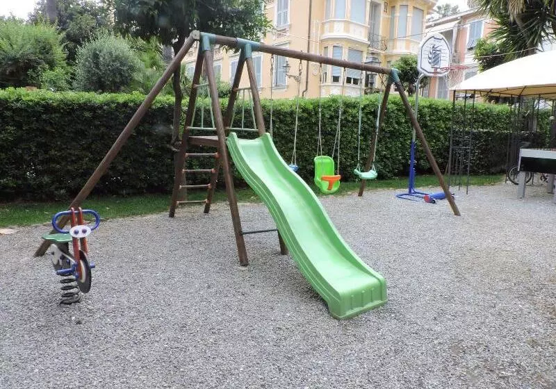 Fotos del hotel Alexander & Spa:  9