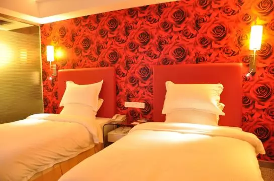 Fotos del hotel Furama Xpress:  2