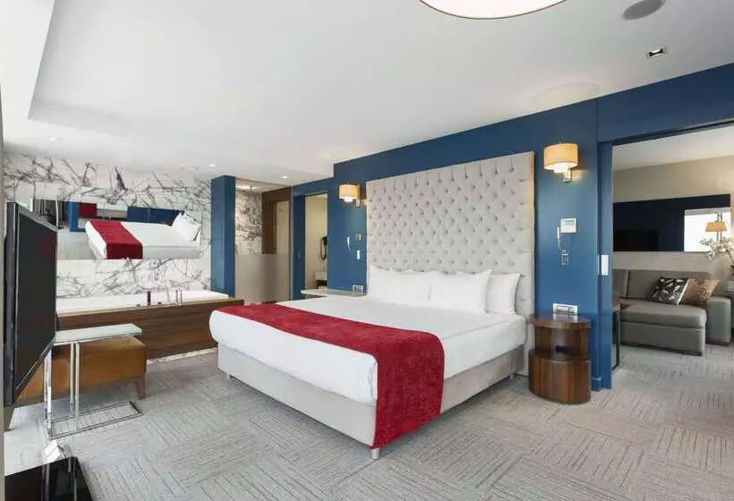 Fotos del hotel Ramada Encore By Wyndham Izmir:  19