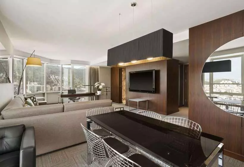 Fotos del hotel Ramada Encore By Wyndham Izmir:  25