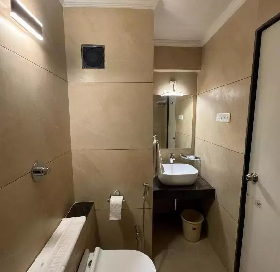 Fotos del hotel The Ambassador:  5