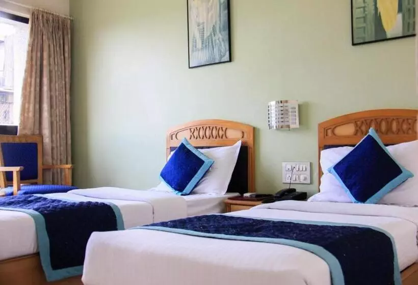 Fotos del hotel The Ambassador:  11