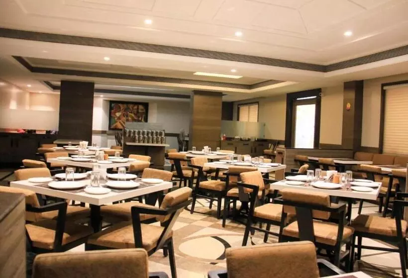 Fotos del hotel The Ambassador:  3