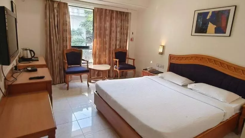 Fotos del hotel The Ambassador:  14