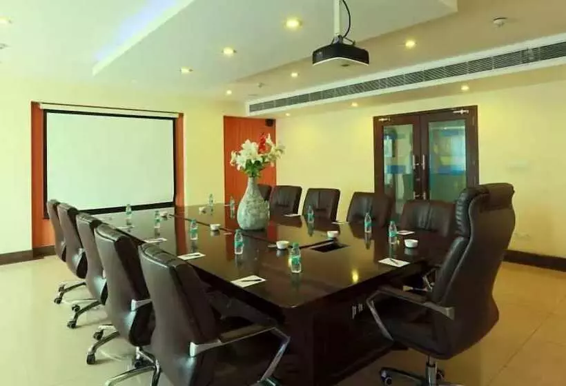 Fotos del hotel Abhimaani Vasathi:  6