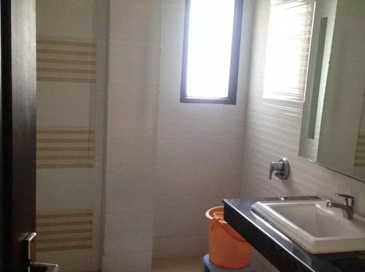 Fotos del hotel Namaskar Residency:  12