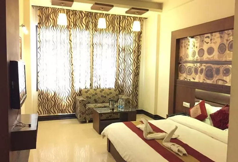 Fotos del hotel Namaskar Residency:  7