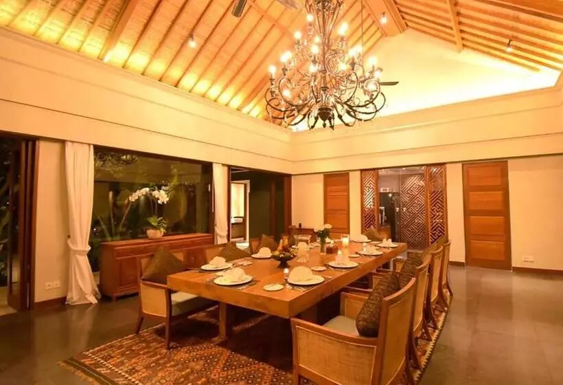 Fotos del hotel The Shanti Residence:  3